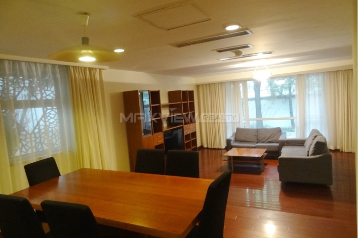 东湖别墅 4bedroom 241sqm ¥42,000 ZB001715